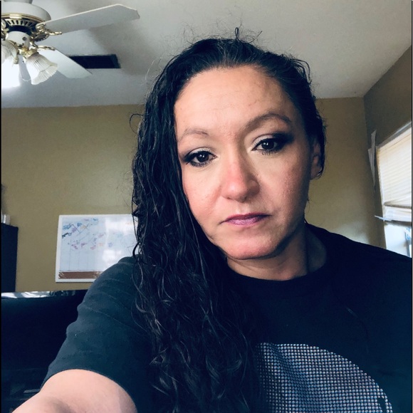 Meet your Posher, Chasity - Picture 2 of 2